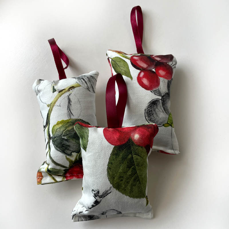 Hanging lavender bag cherry