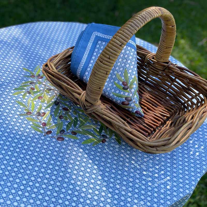 Nyons Azur Round Tablecloth