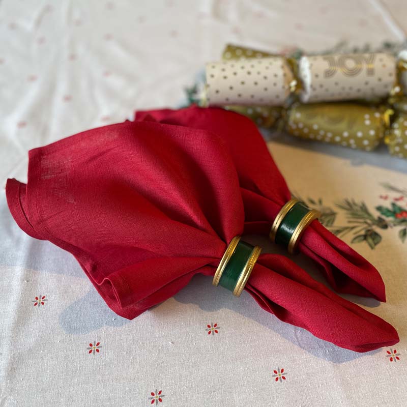 Red linen serviette