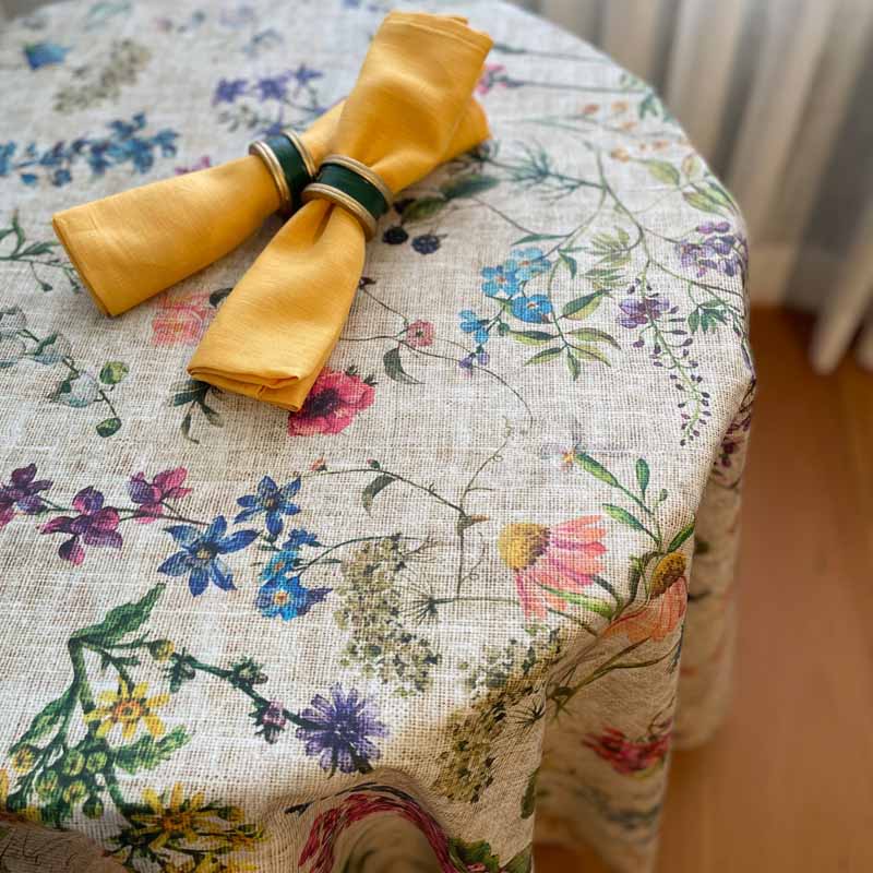 Venus round stain resistant table cloth