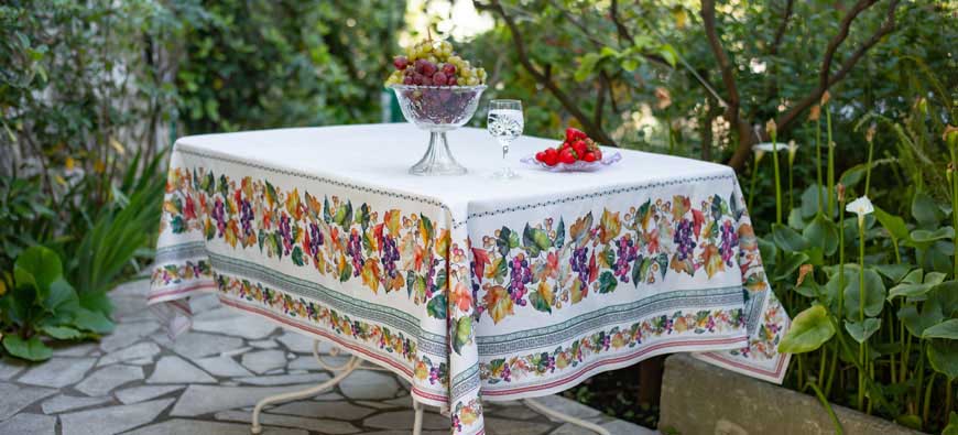 Eco-friendly tablecloth