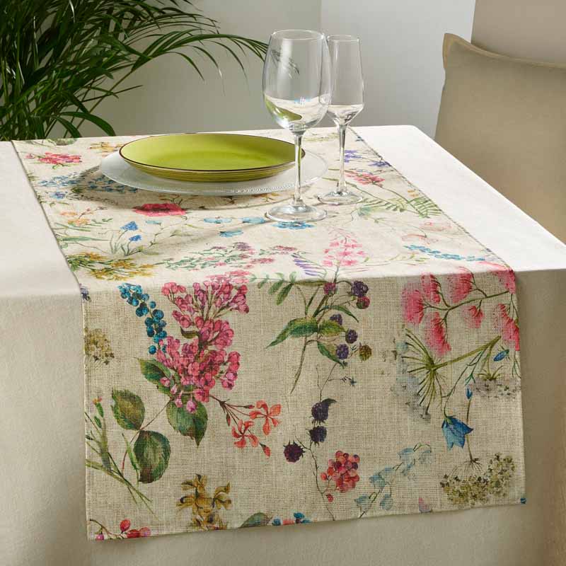Stain resistant table runner Venus Floral