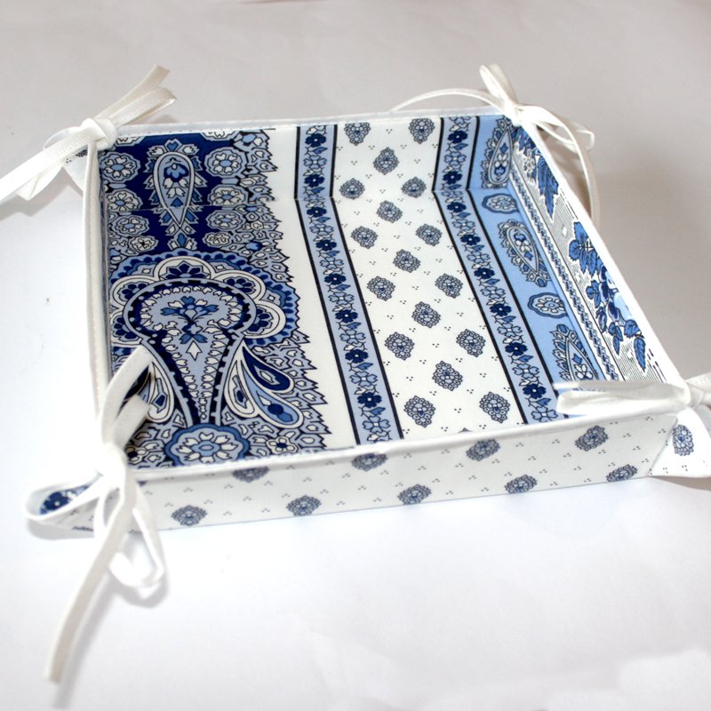 Bread Basket Bastide Bleu Blanc Side