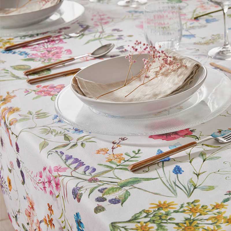 Fortuna stain resistant European tablecloth