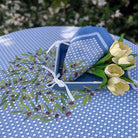 Nyons Azur Round Top with Bread Basket and Napkins