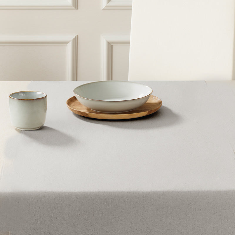 Panama Stain Resistant Tablecloth Setting