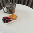 Snow Leaf Round Stain Resistant Tablecloth